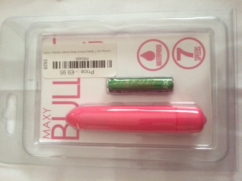 Maxy Bullet packaging